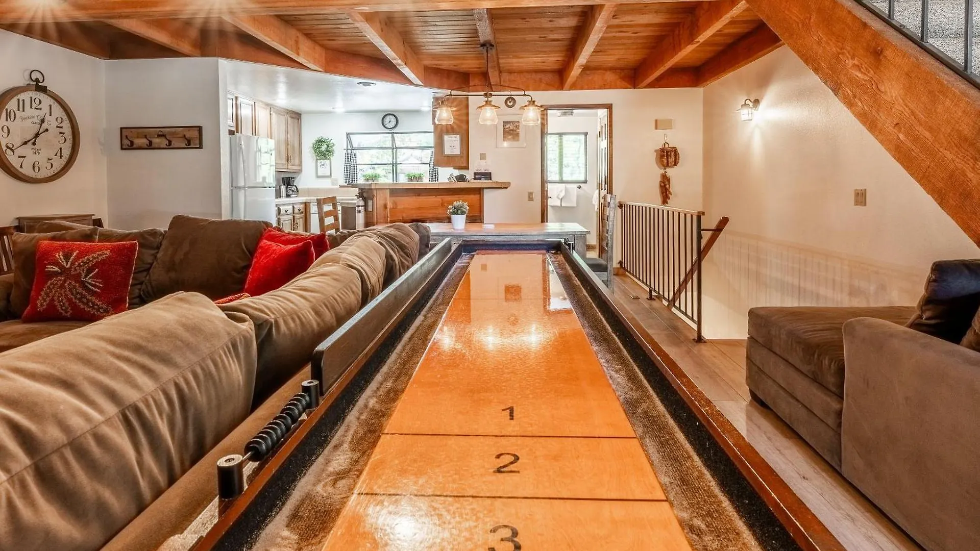 Snowflower #79 - Updated 2 Bedroom & Loft, 3 Bath, Sleeps 8, Steps Away From Free Town Shuttle Mammoth Lakes Holiday home